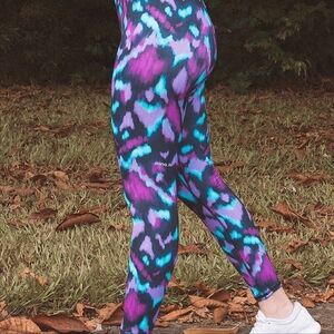 Dona Jo Liberty Leggings